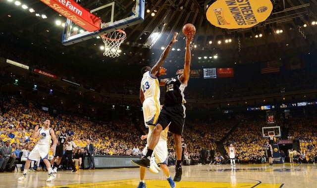  勇士队史首遭四十四分惨败  