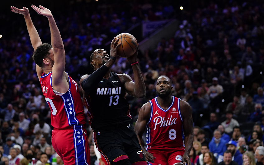  希罗34分助热火浇灭公牛反扑  